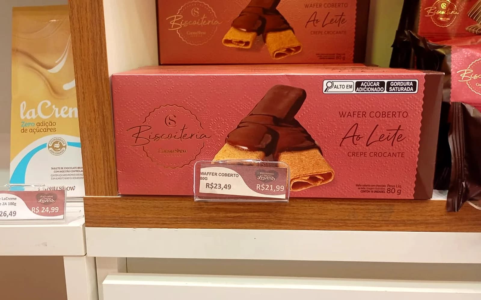 Prateleira da linha de biscoitos